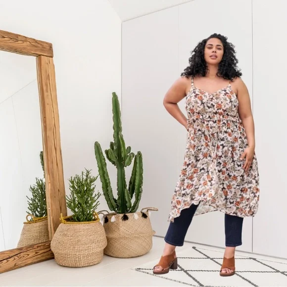 Torrid Sleeveless Floral Butterfly Open Front Top Dress - Picture 2 of 16